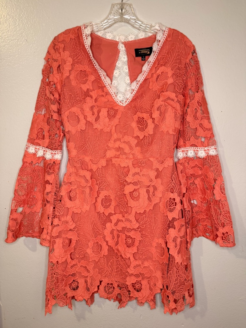 Alexia Admor Coral Floral Lace Dress with White Trim